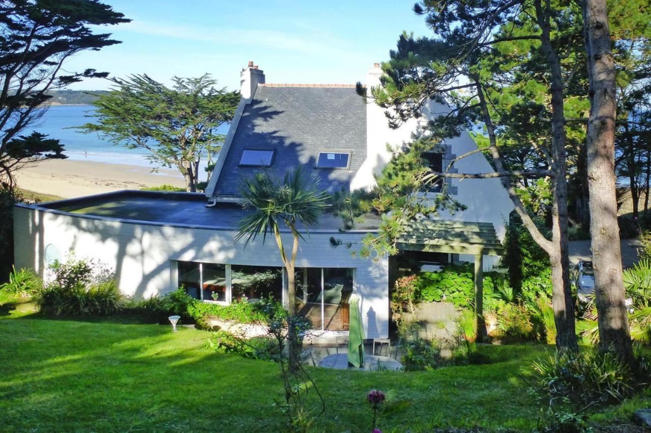 Beautiful 4 Family Villa Overlooking The Beach Locquirec Exterior photo